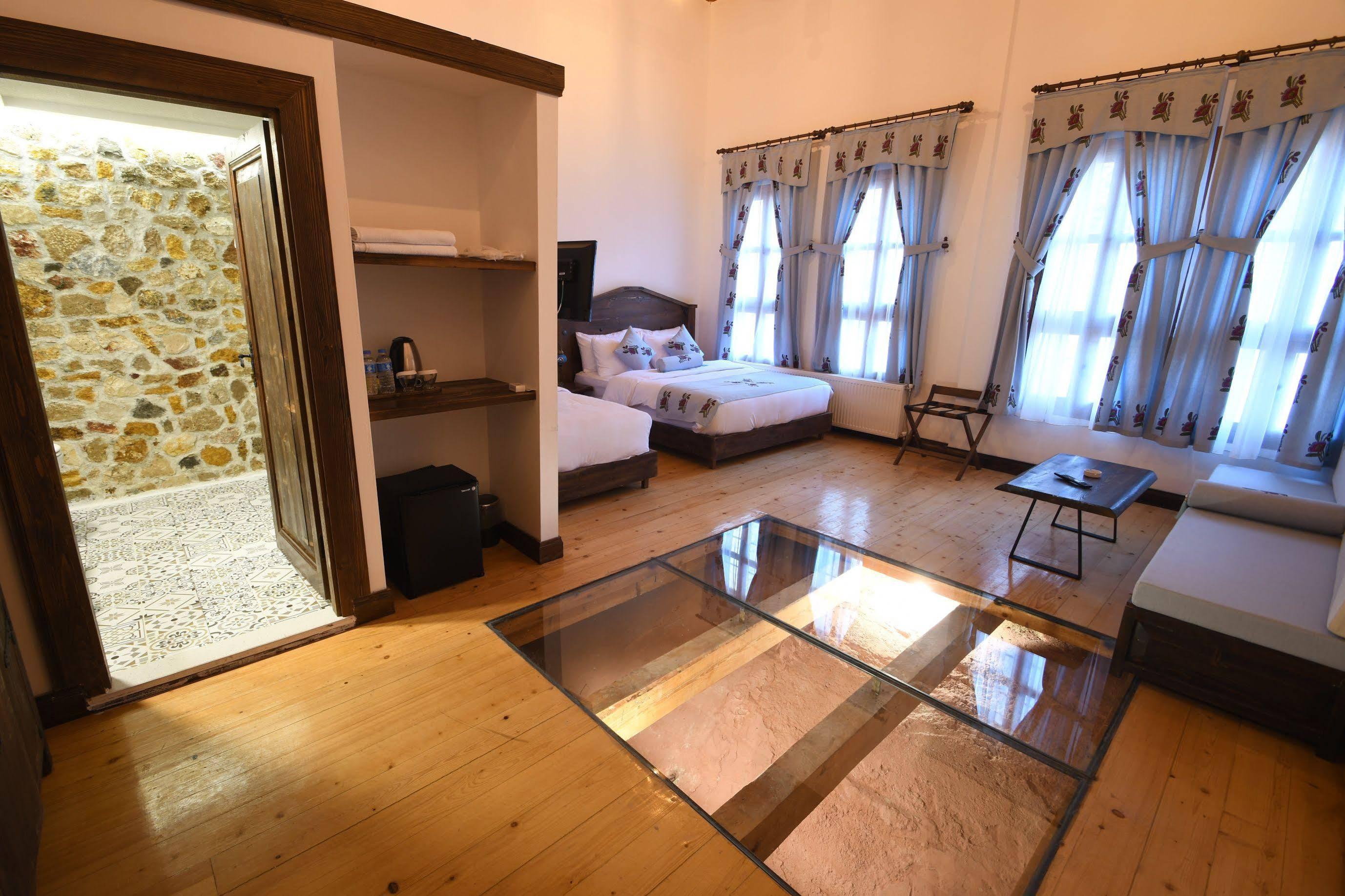 Yazmacilar Hani Otel Restaurant Tokat ภายนอก รูปภาพ
